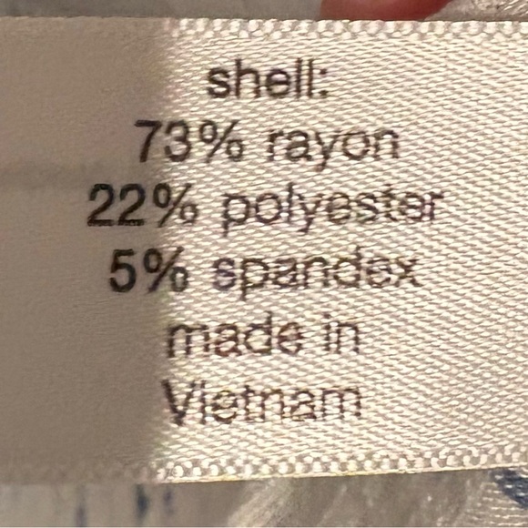 Lane Bryant 22/24 white/light blue Wrap Blouse - Picture 6 of 8